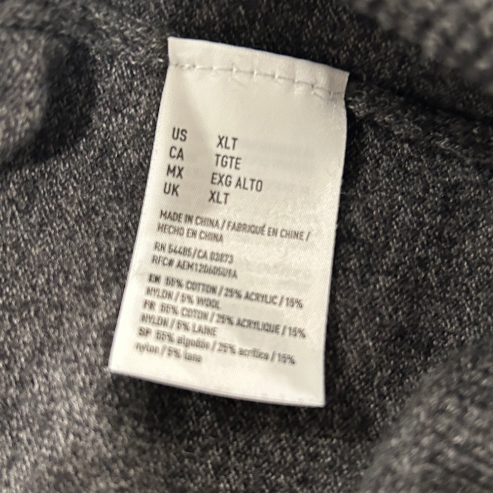 American Eagle Sweater Seriously Soft V-Neck Gray Men's XLT - Picture 5 of 5